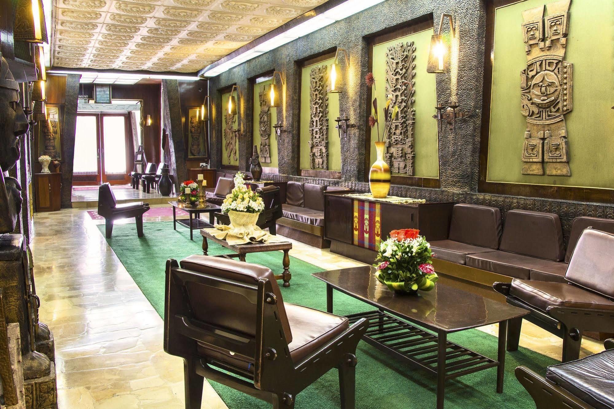 Hotel Inca Imperial กีโต ภายนอก รูปภาพ