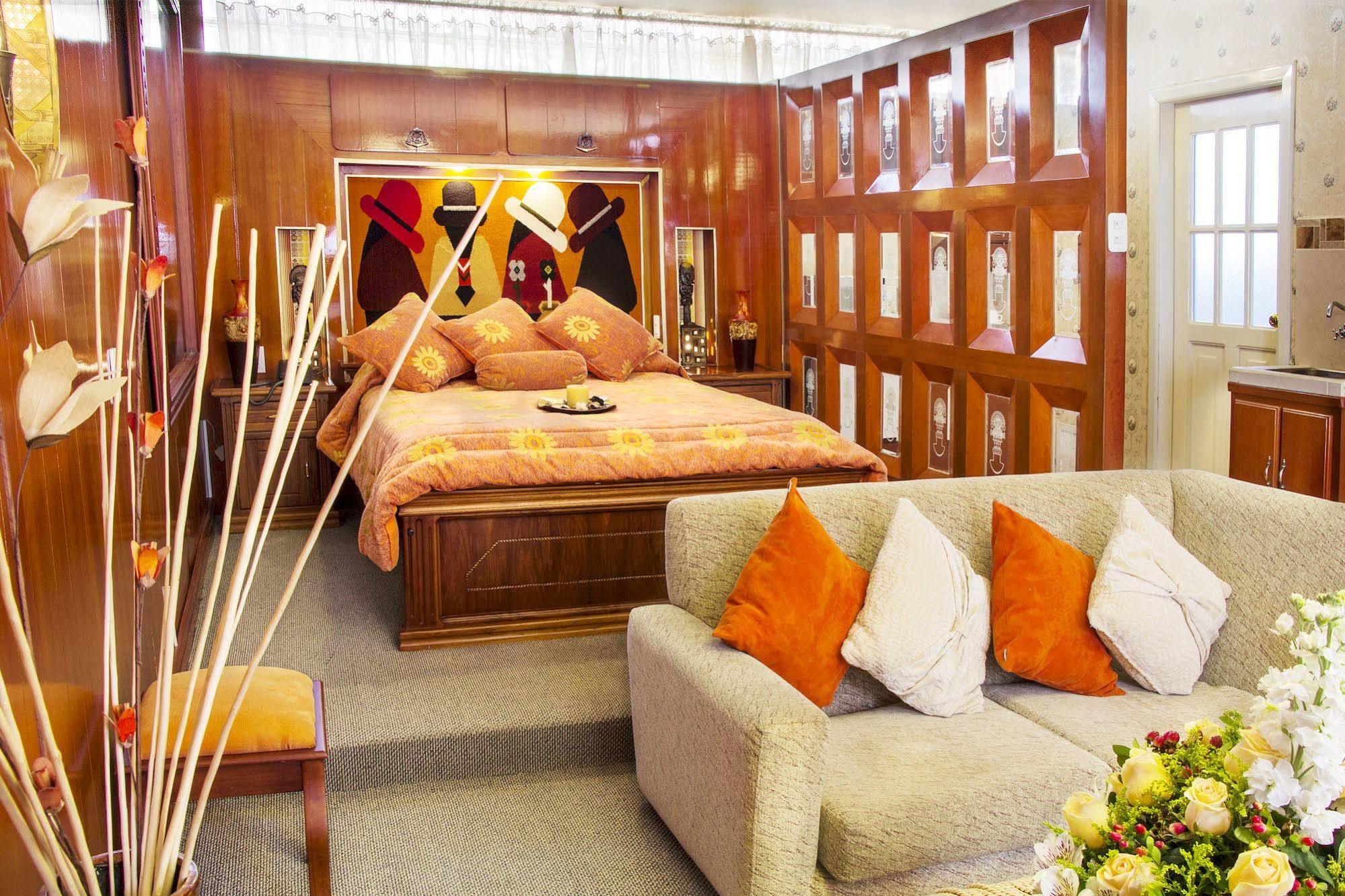 Hotel Inca Imperial กีโต ภายนอก รูปภาพ